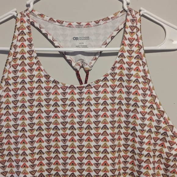 Outdoor Research Women's Chain Reaction Godnas Tank Burgundy Size Medium NWT - Picture 2 of 16